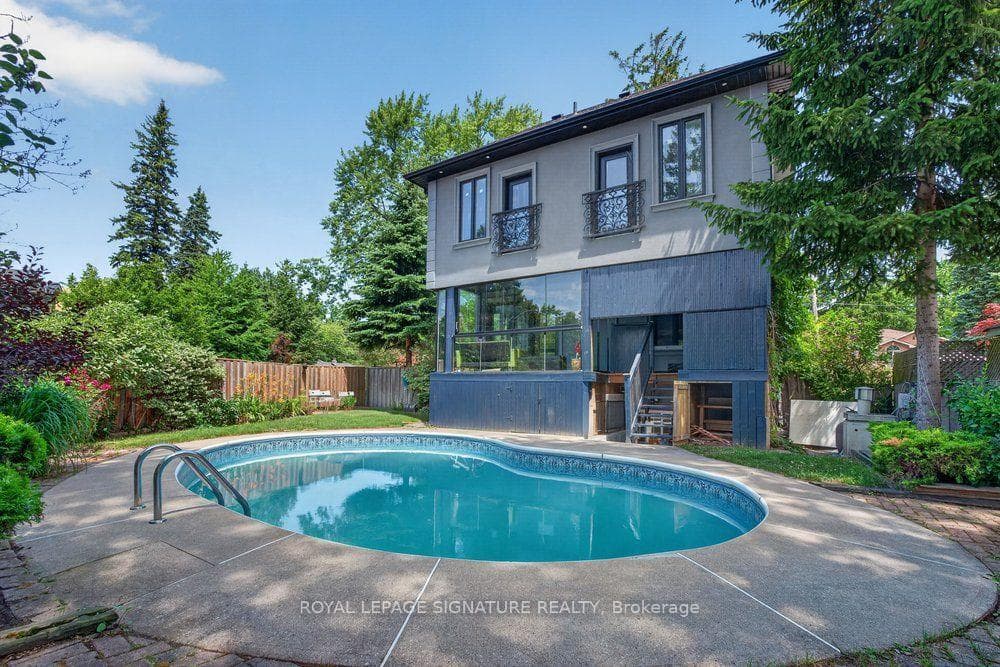 32 Cliffcrest Drive photo 4