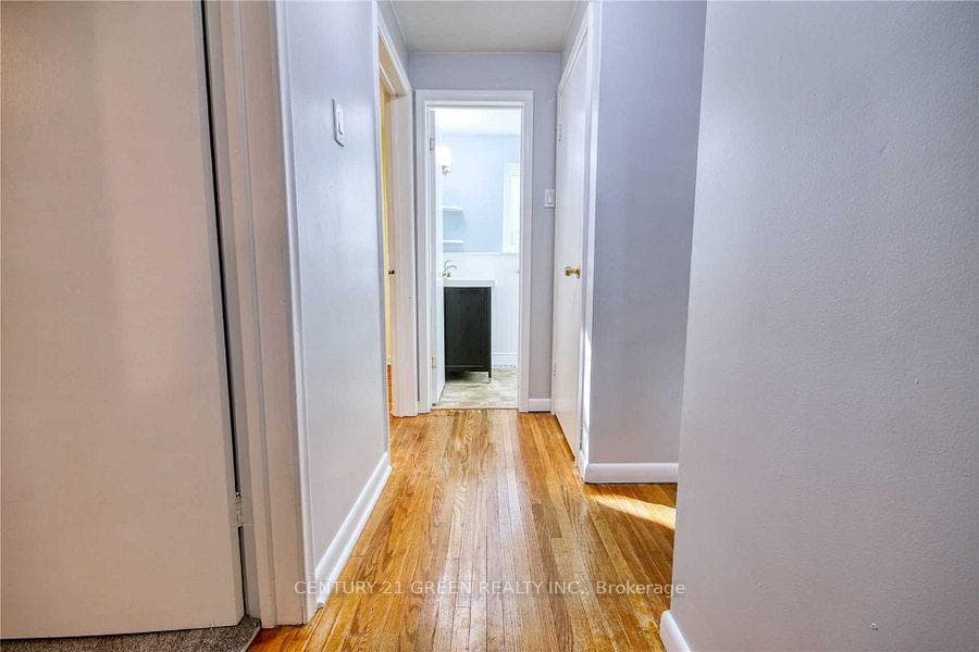12 Joycelyn Drive photo 11