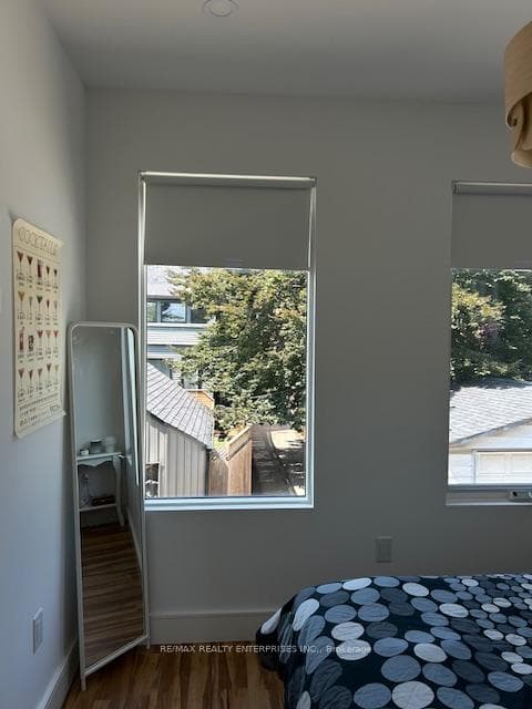 106 Wright Avenue Unit Laneway photo 19