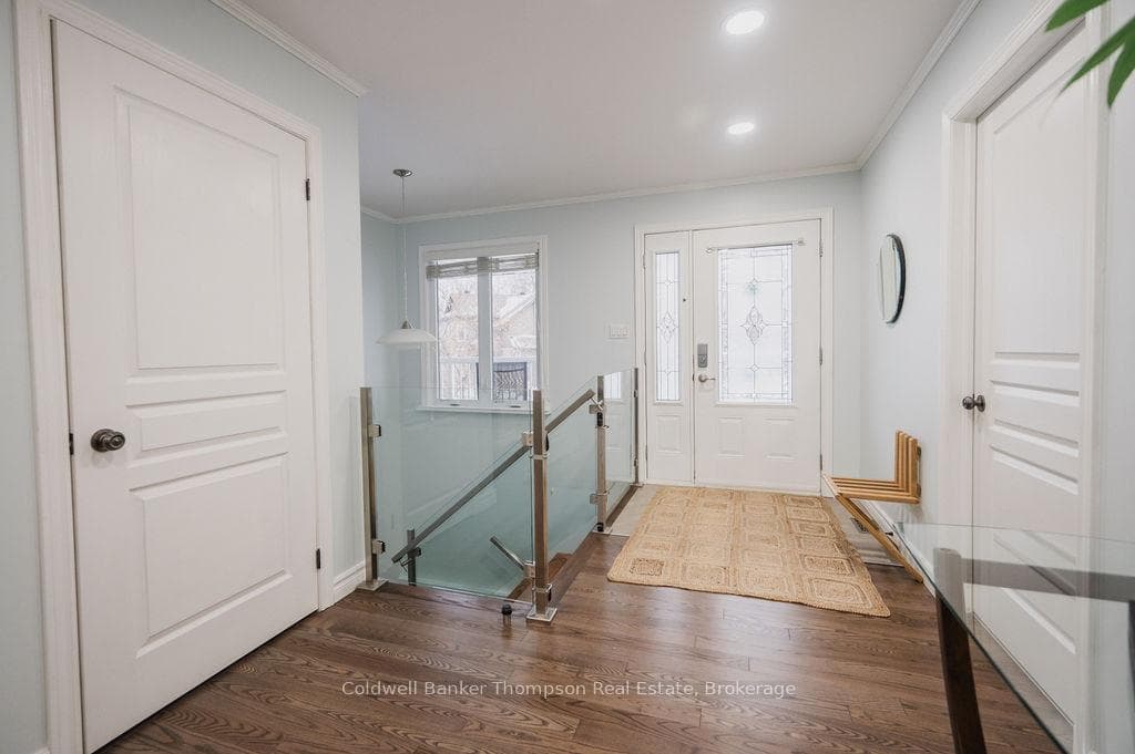 174 Kingsway Avenue photo 3