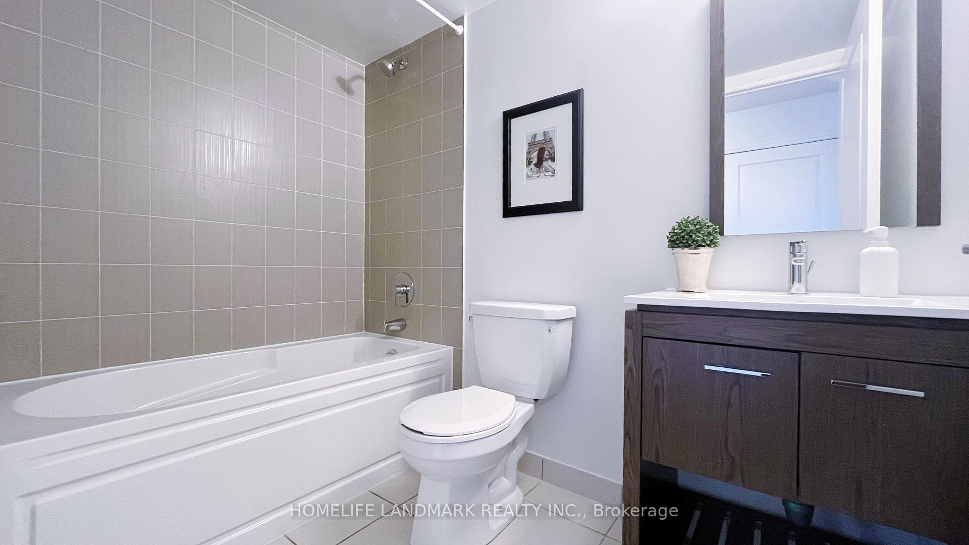 30 Meadowglen Place Unit 1710 photo 18