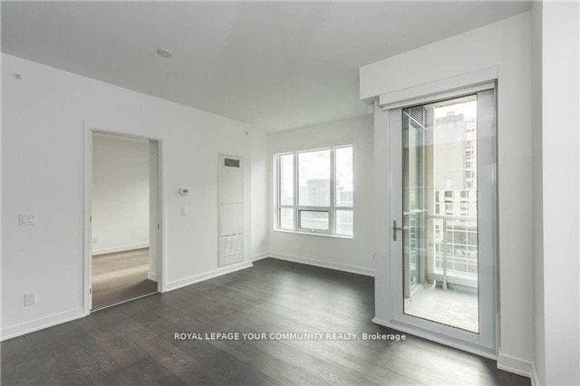 88 Scott Street Unit 1011 photo 12
