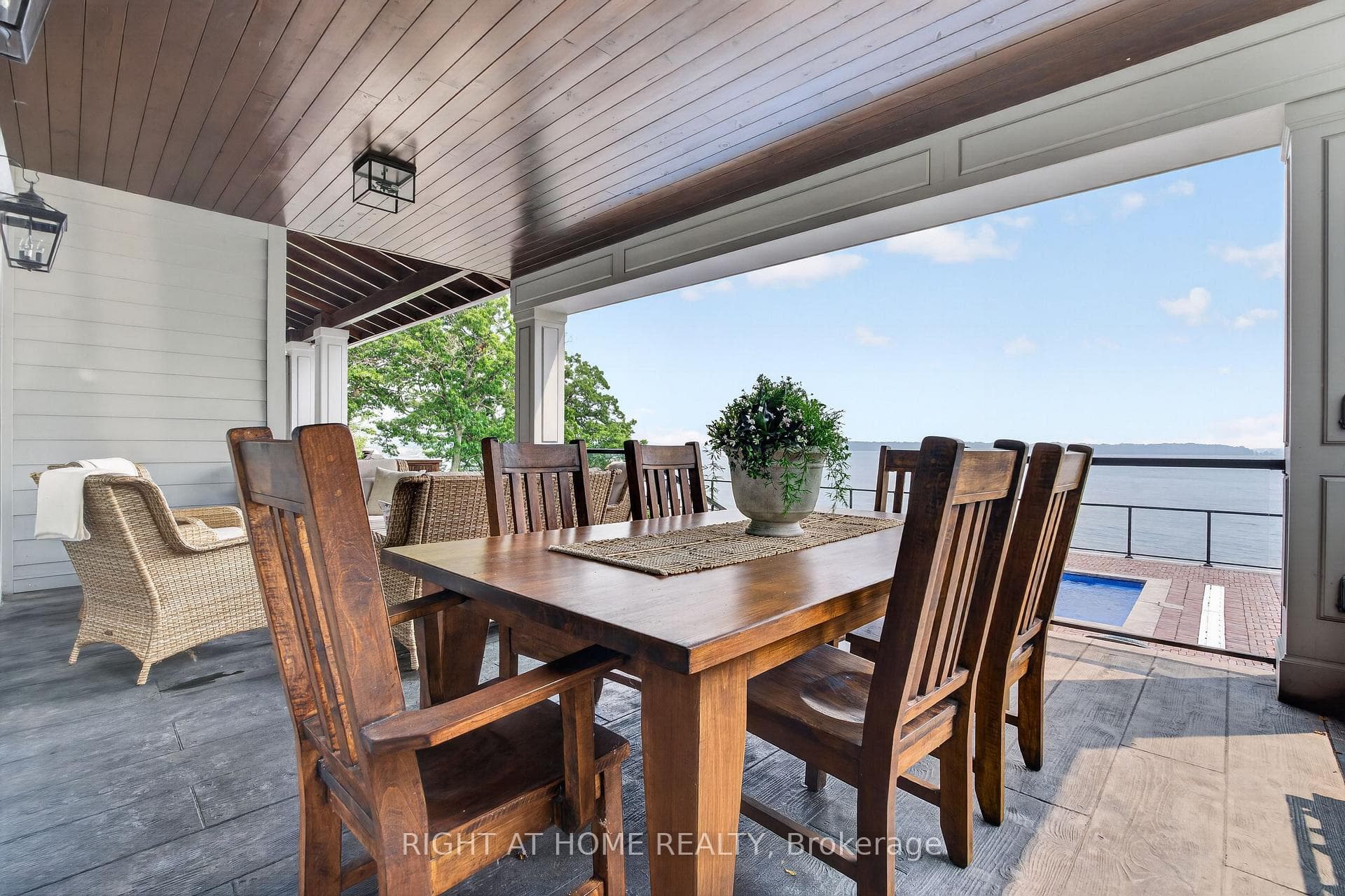 24 King Pitt Road photo 28