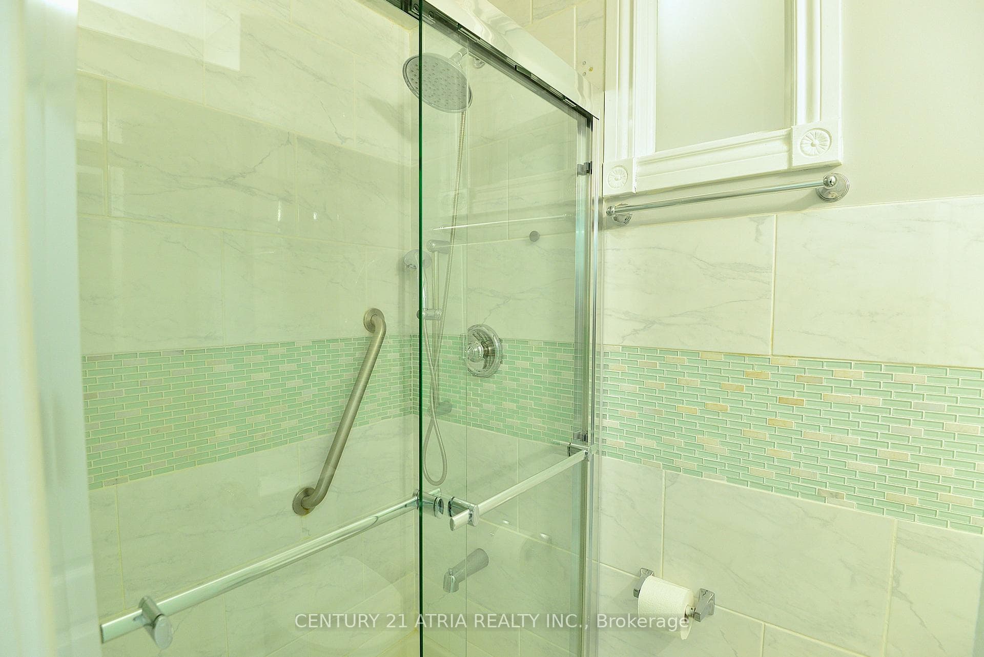 3 Silvertip Crescent photo 21
