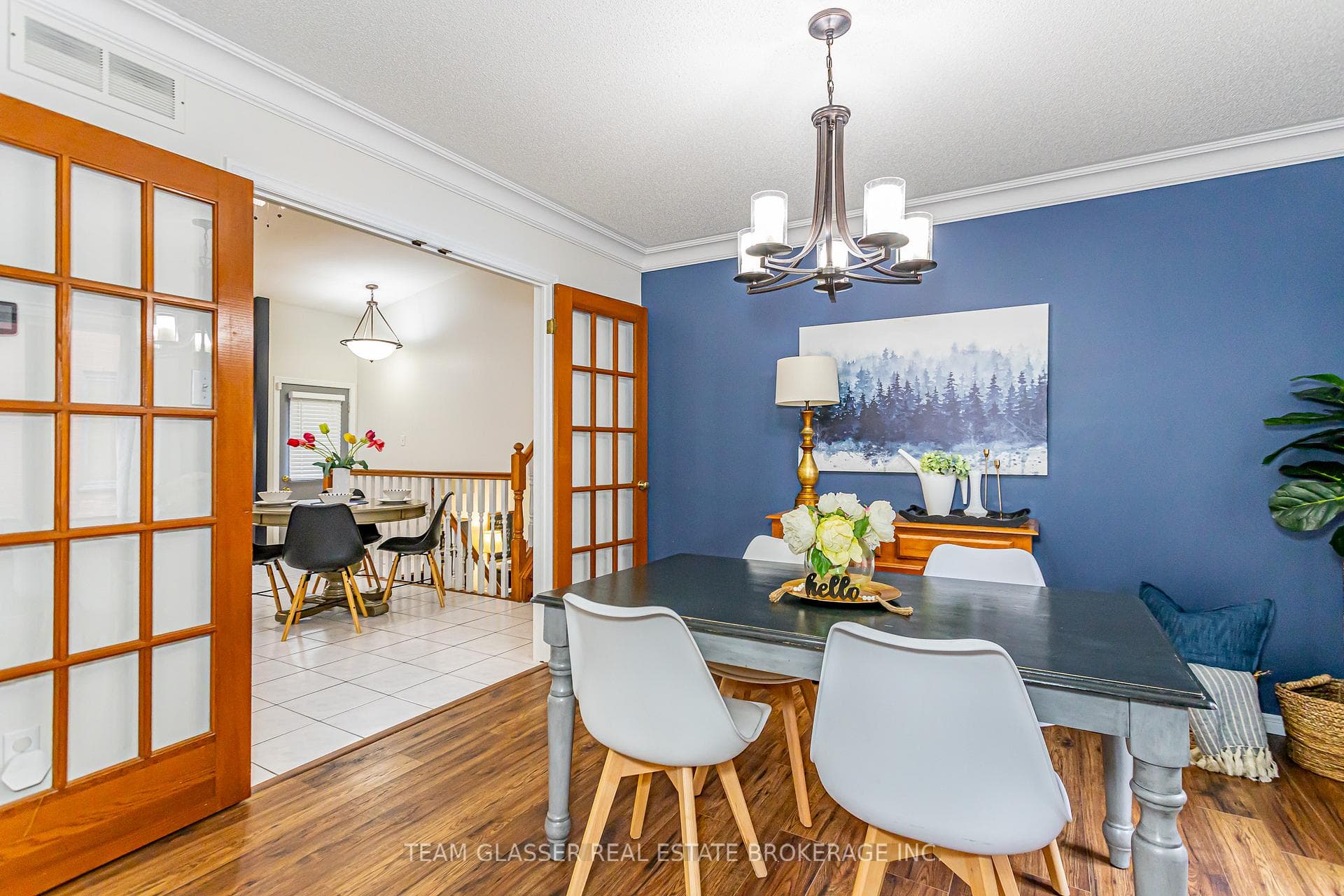 31 SHEPHERD Avenue photo 11