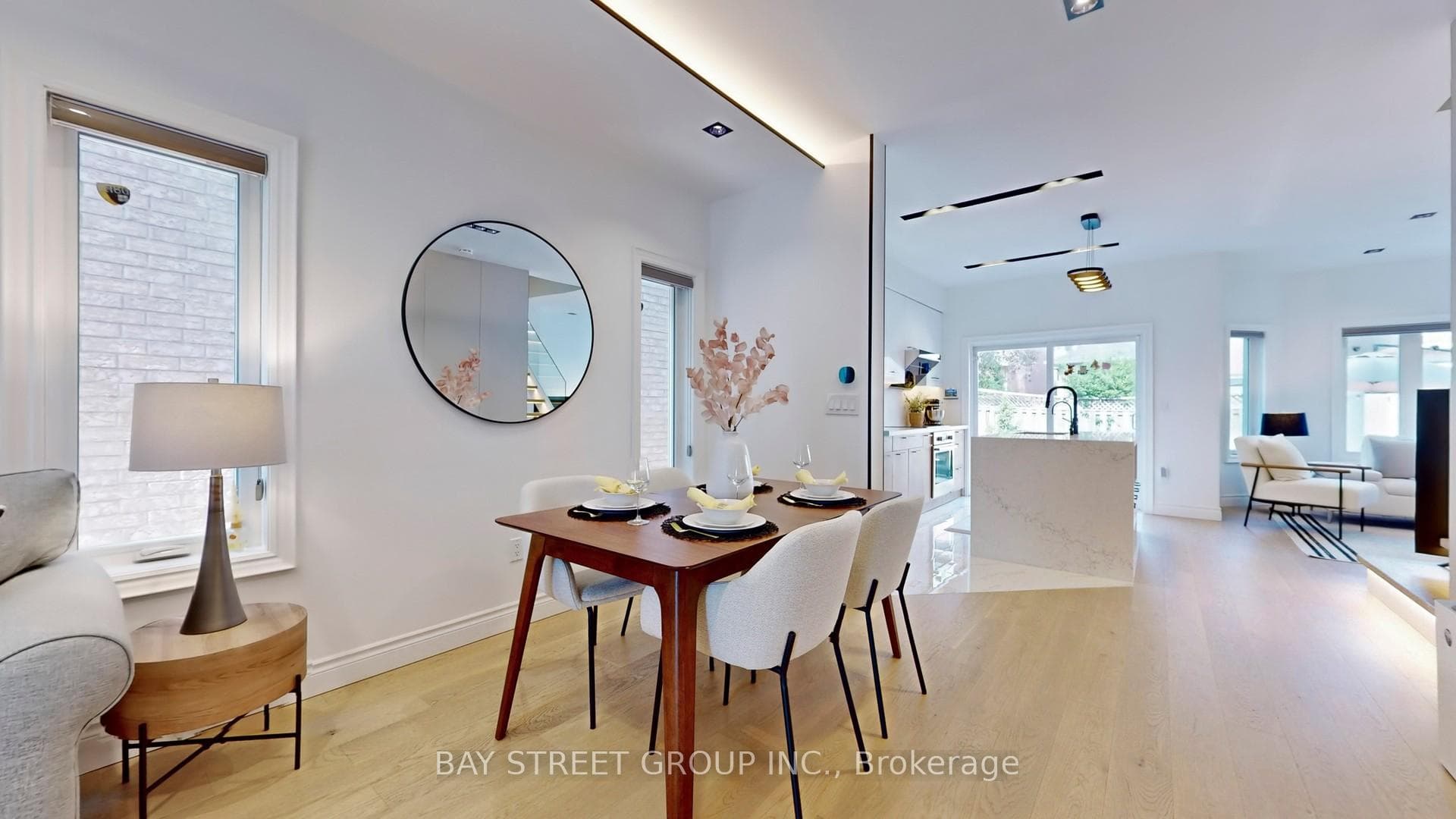 7 Mccaul Street photo 7