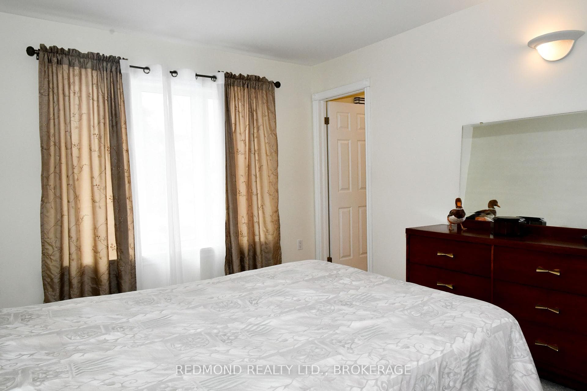 16 FREDERICK Street photo 17