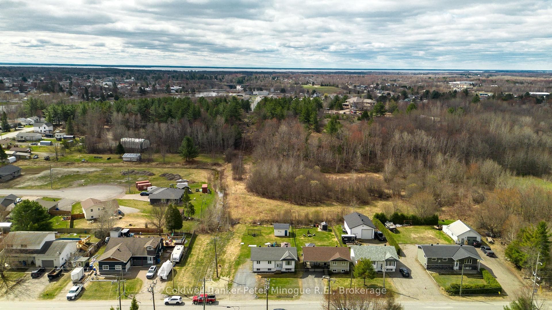518 Sabourin Road photo 45