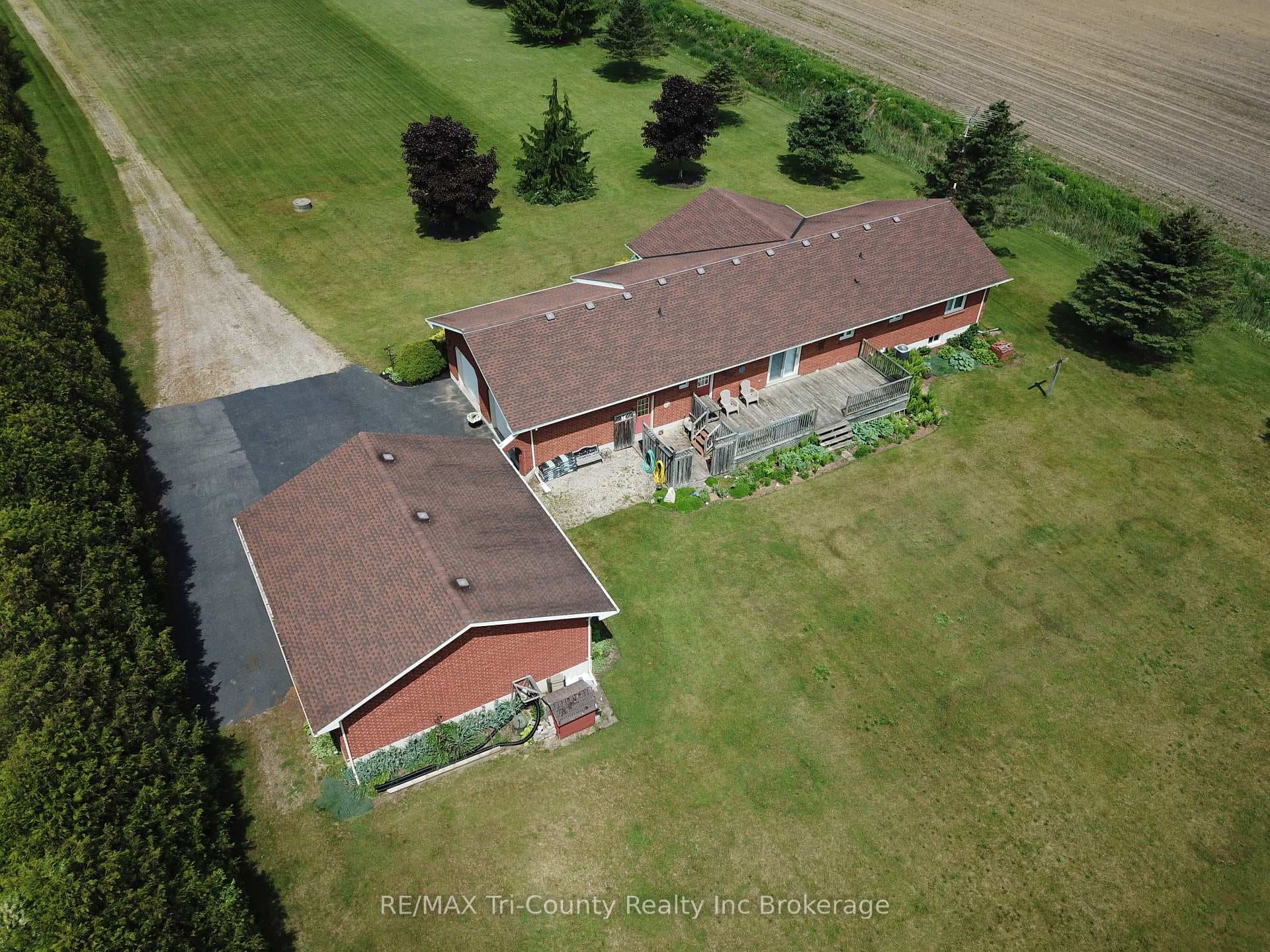 916 Norfolk County 28 Road photo 6