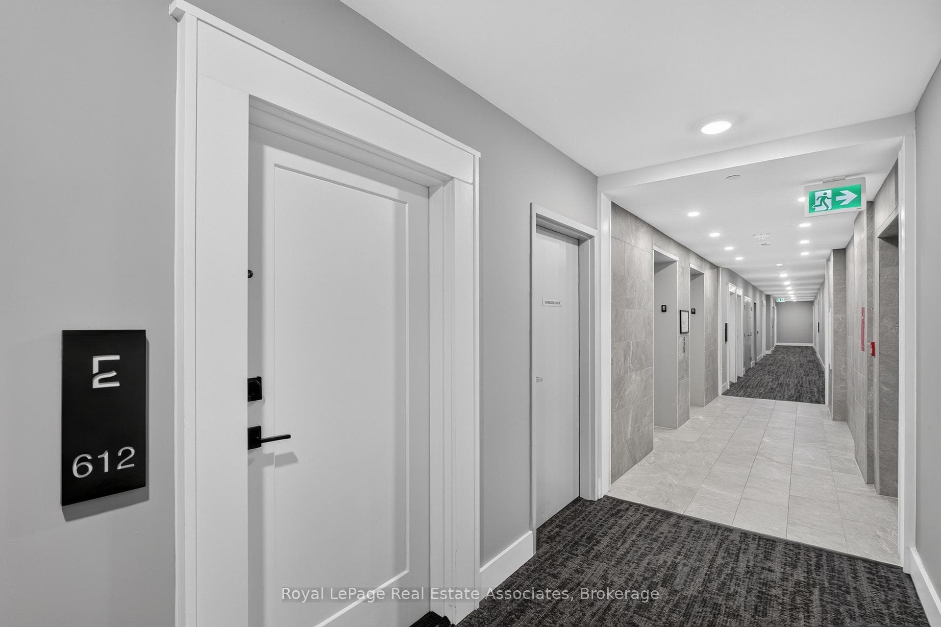 71 Wyndham Street Unit 612 photo 31