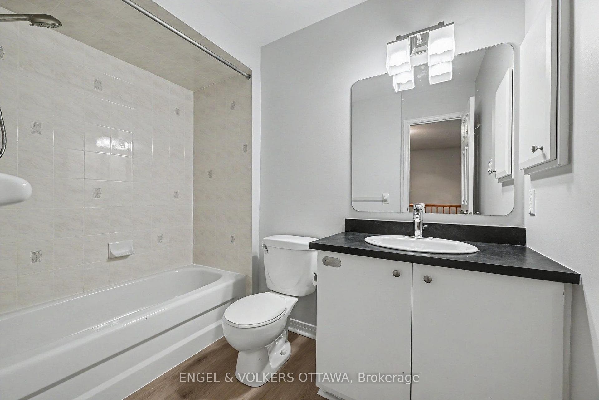 101 Margrave Avenue photo 18