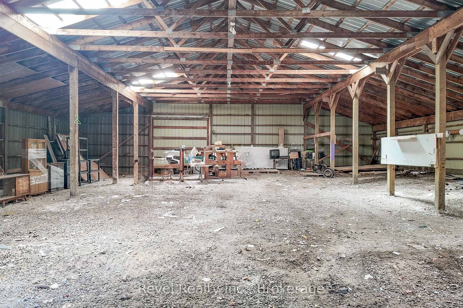 1718 Kirkfield Road photo 8