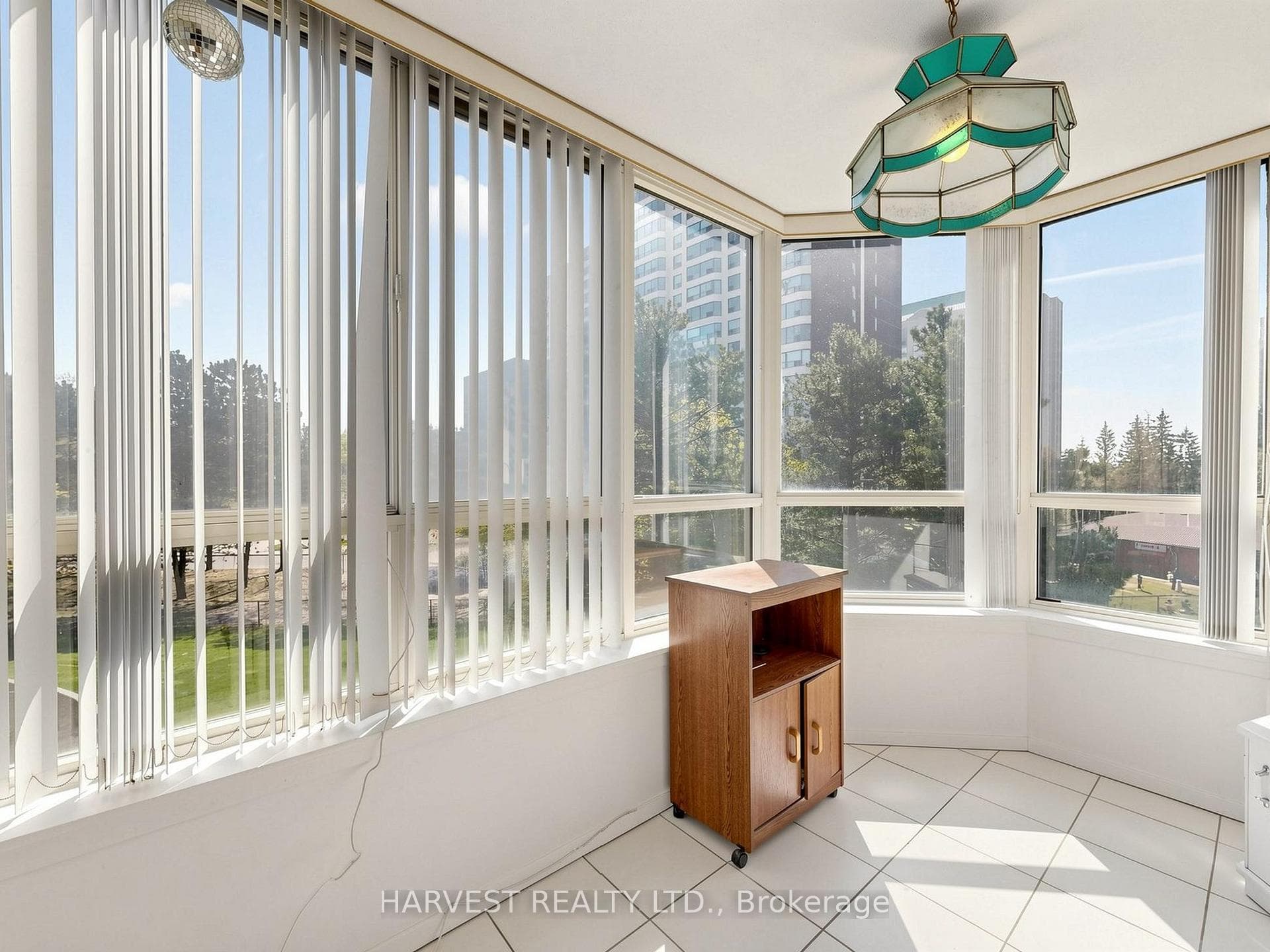 30 Thunder Grove Unit 305 photo 19