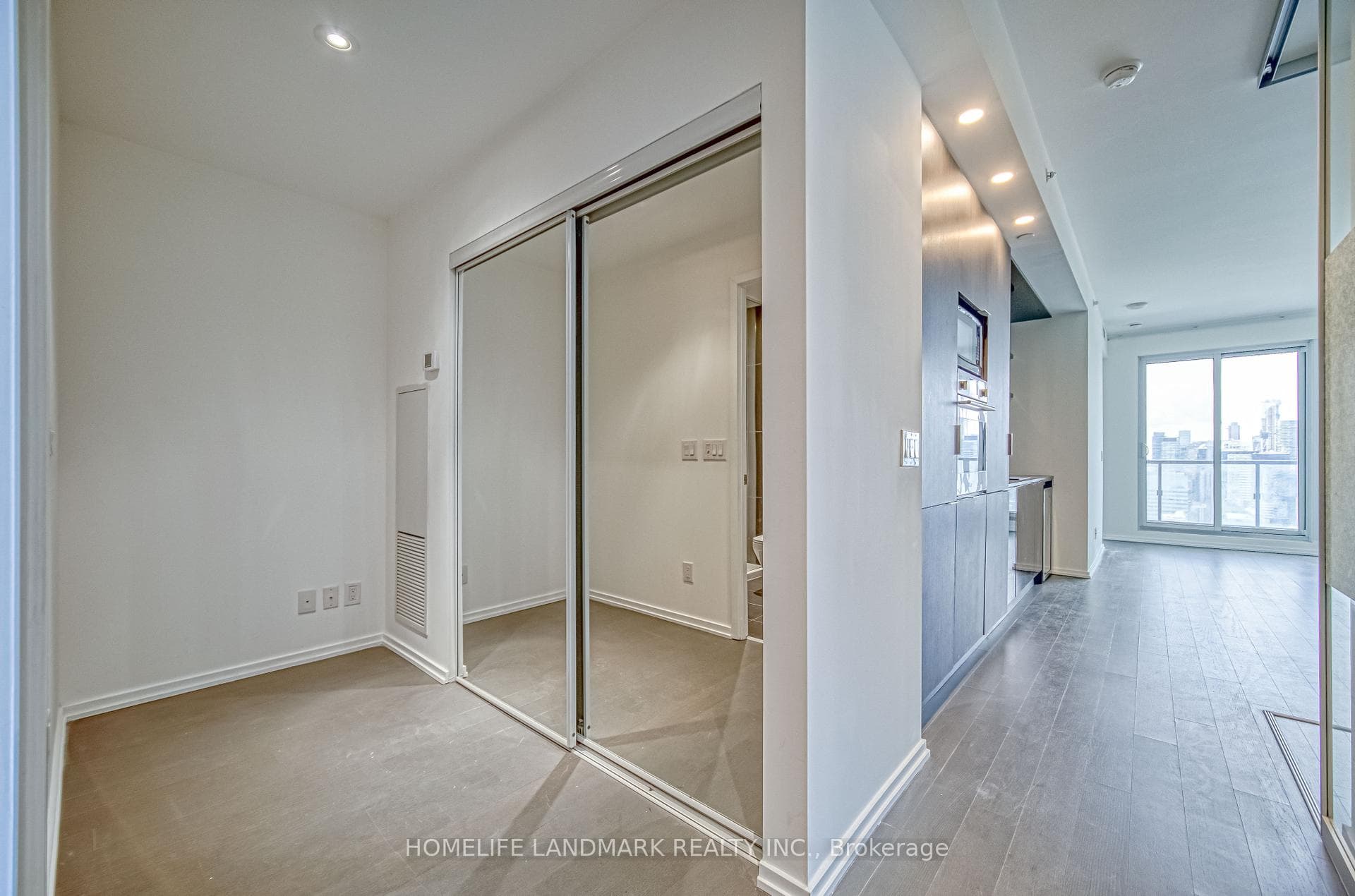 70 Temperance Street Unit 4701 photo 21