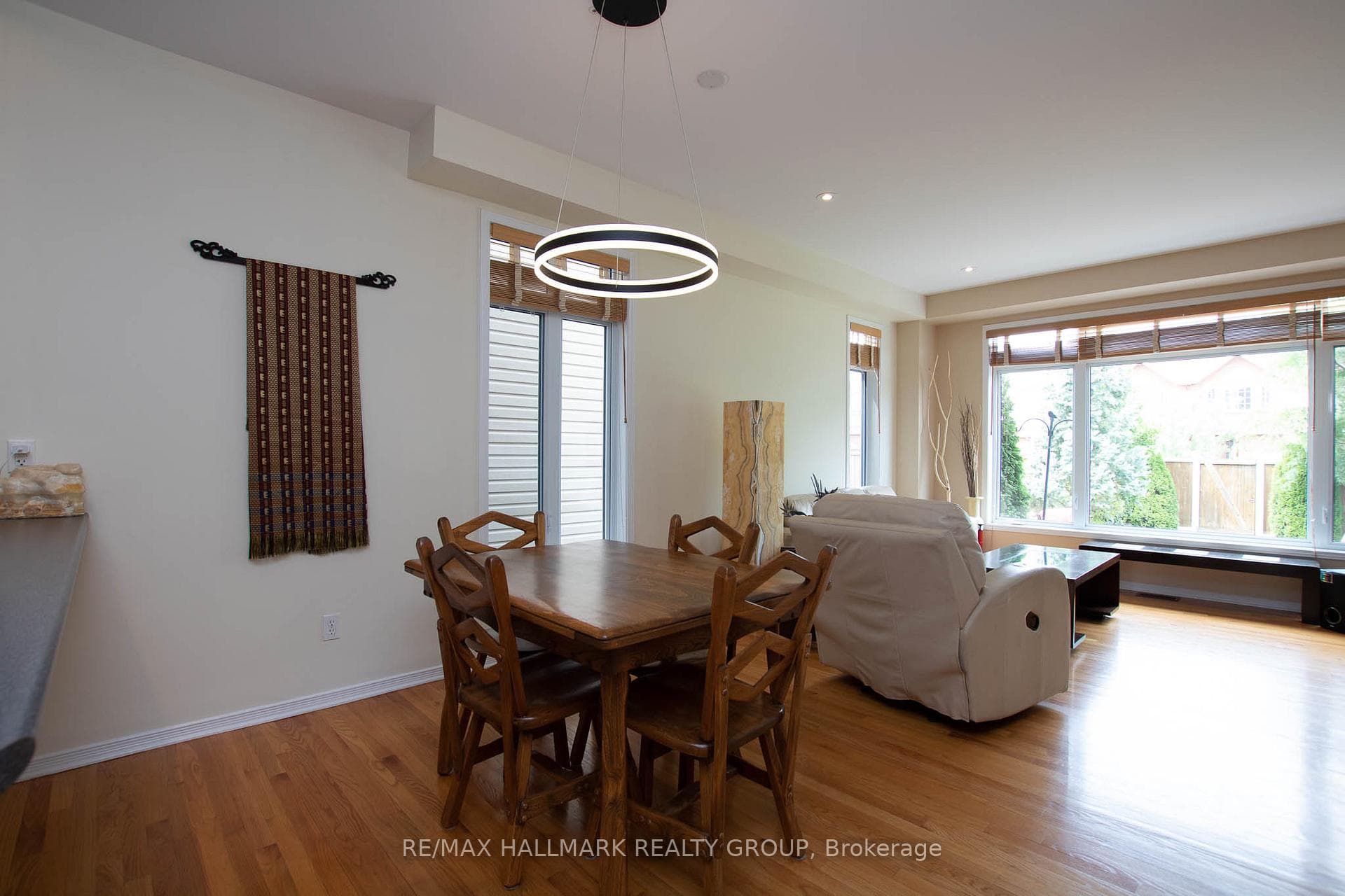 1397 Kitchener Avenue photo 11
