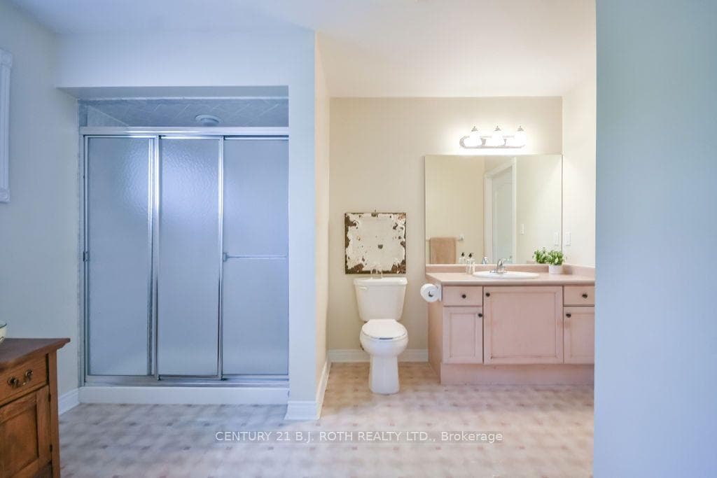 Oversized 3 Piece Bathroom