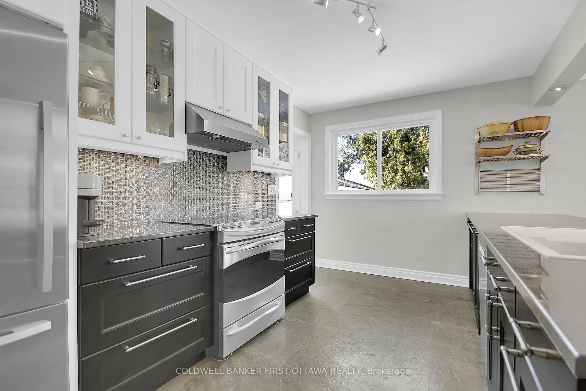 1343 Dorchester Avenue photo 16