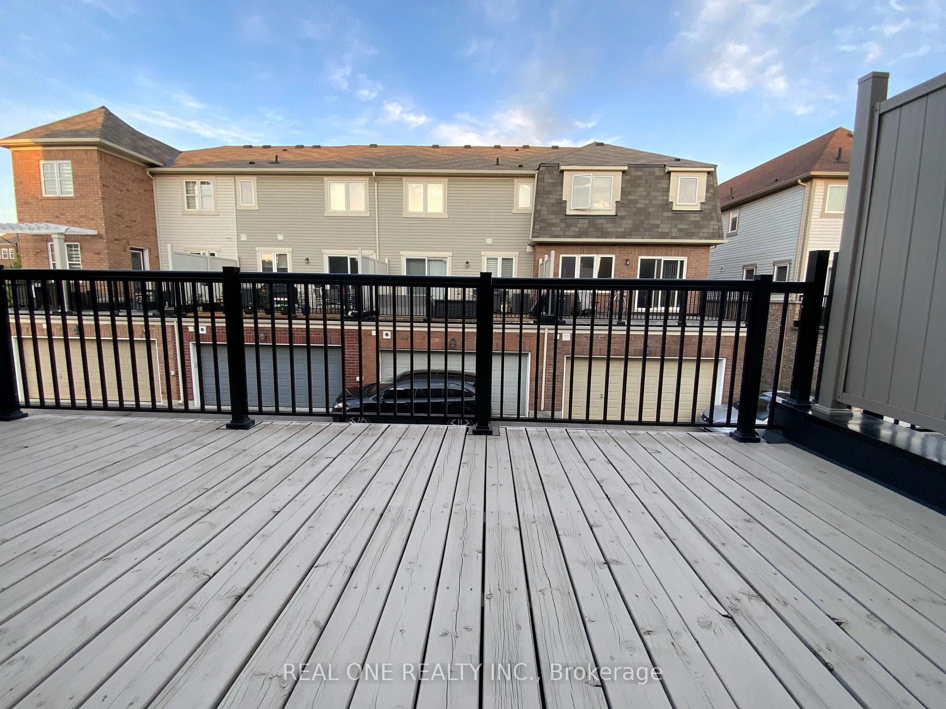 30 Henneberry Lane photo 18