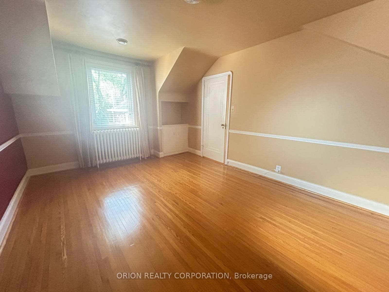 258 Viewmount Avenue photo 29
