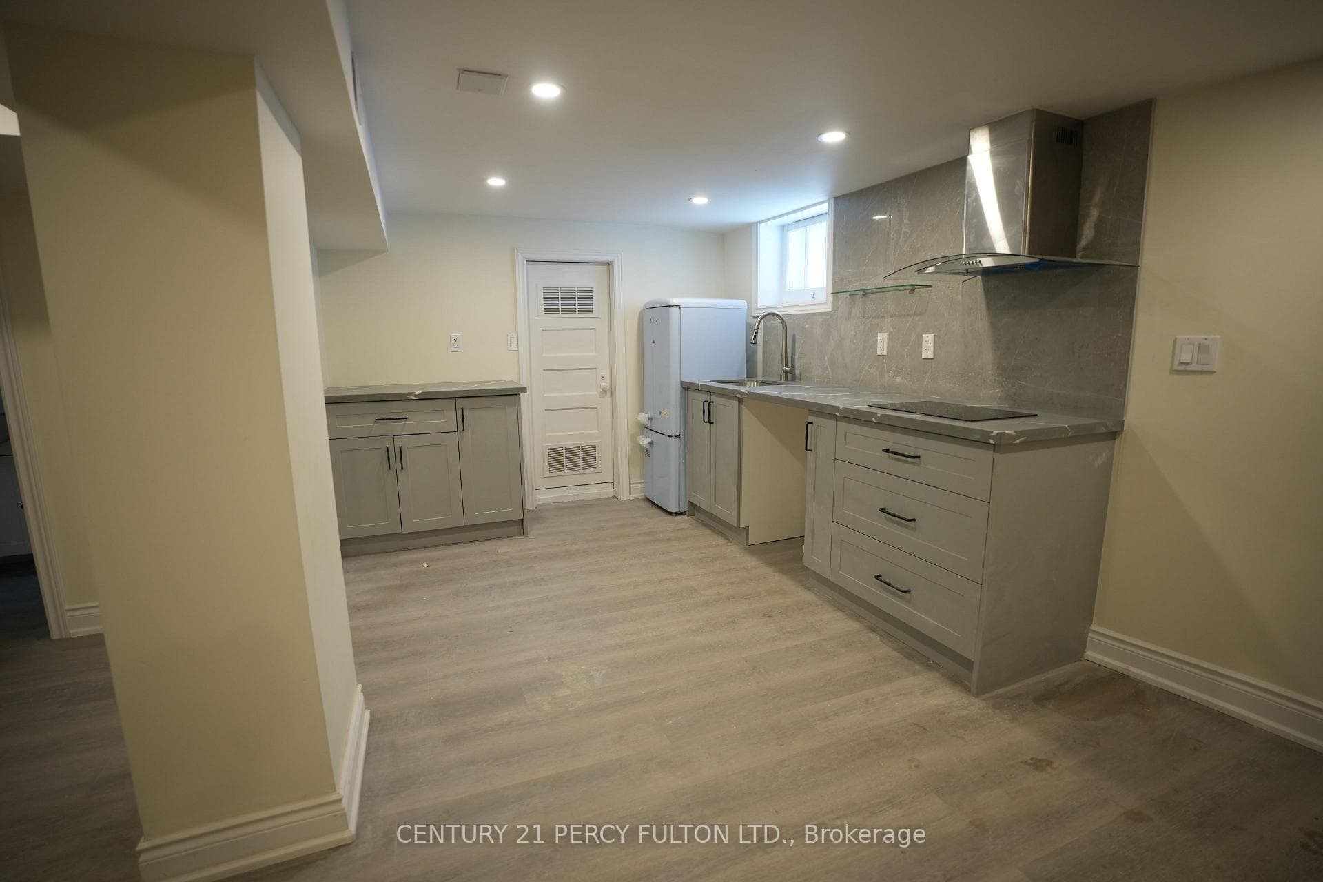 115 South Kings Way photo 19