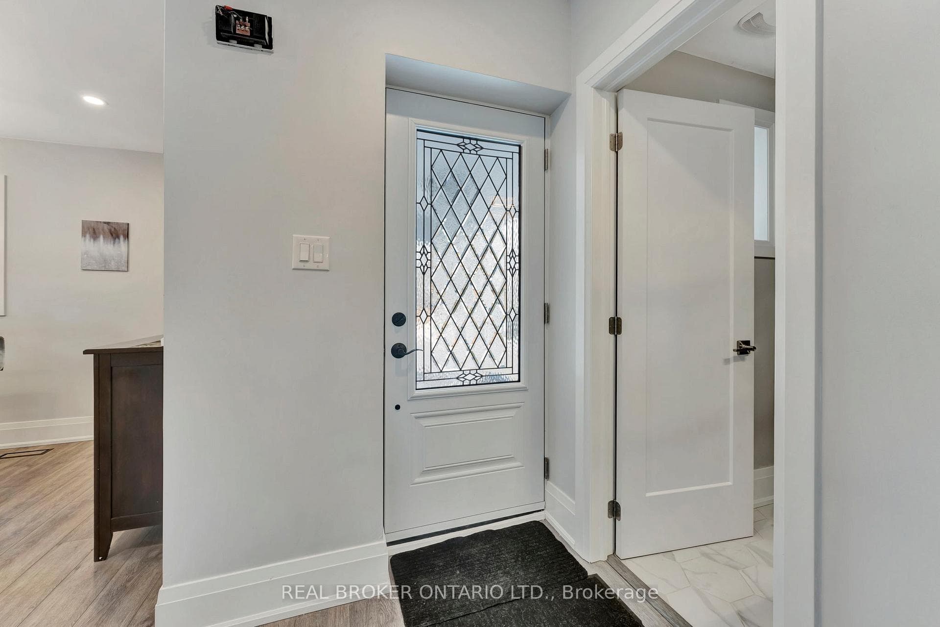 26 Evergreen Hill Road photo 4