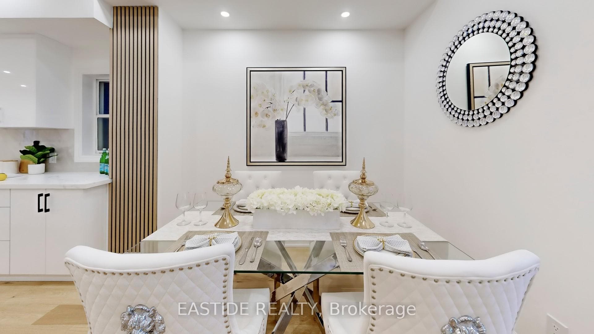 202 Queensdale Avenue photo 15