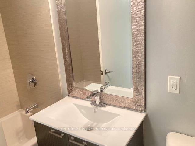 2150 Lawrence Avenue Unit 1708 photo 22