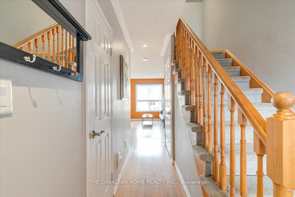20 Epps Crescent photo 3