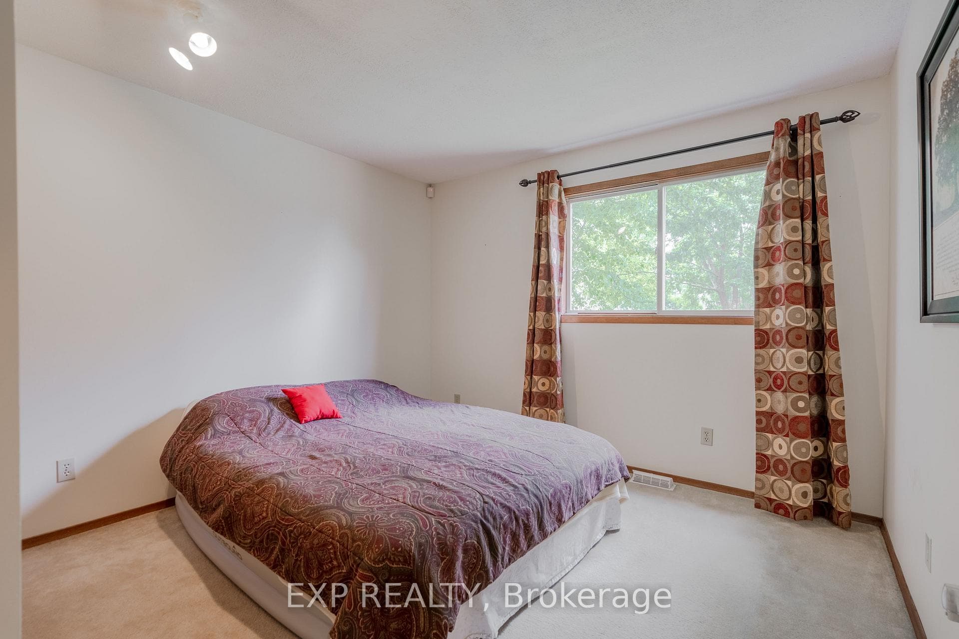 107 River Run Terrace photo 10