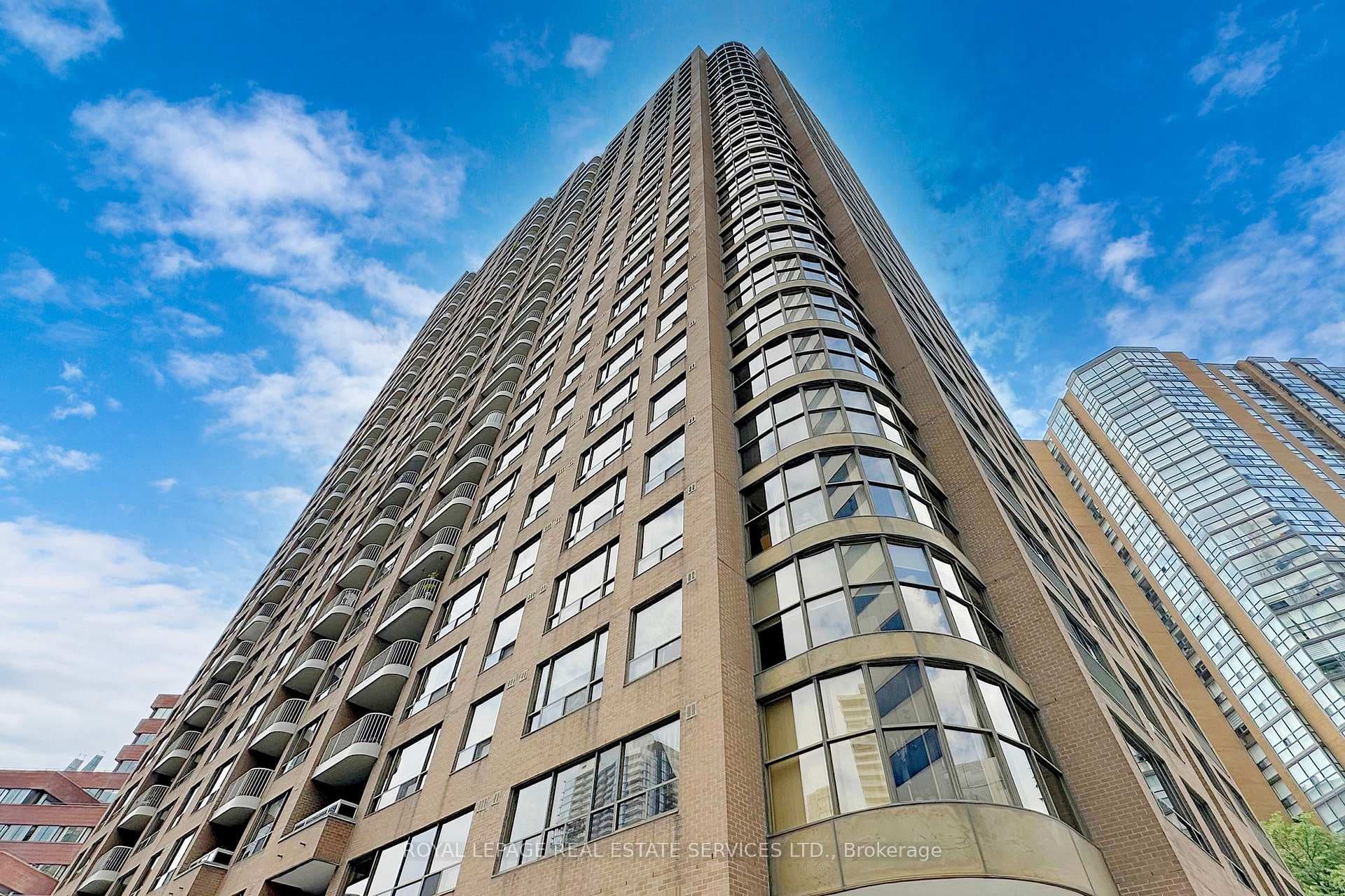 100 Upper Madison Avenue Unit 805 photo 1