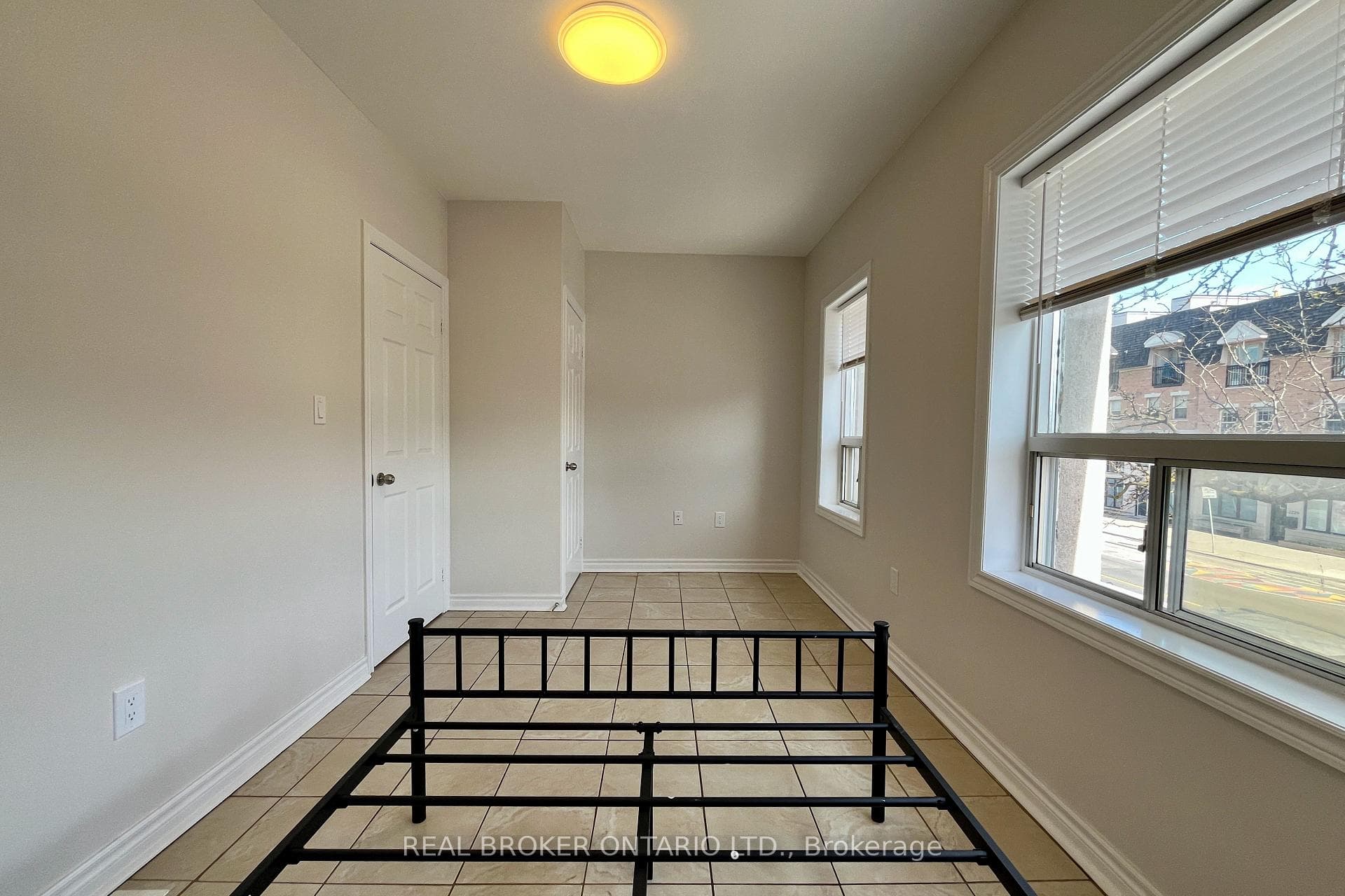 1228 Danforth Avenue Unit 1 photo 5