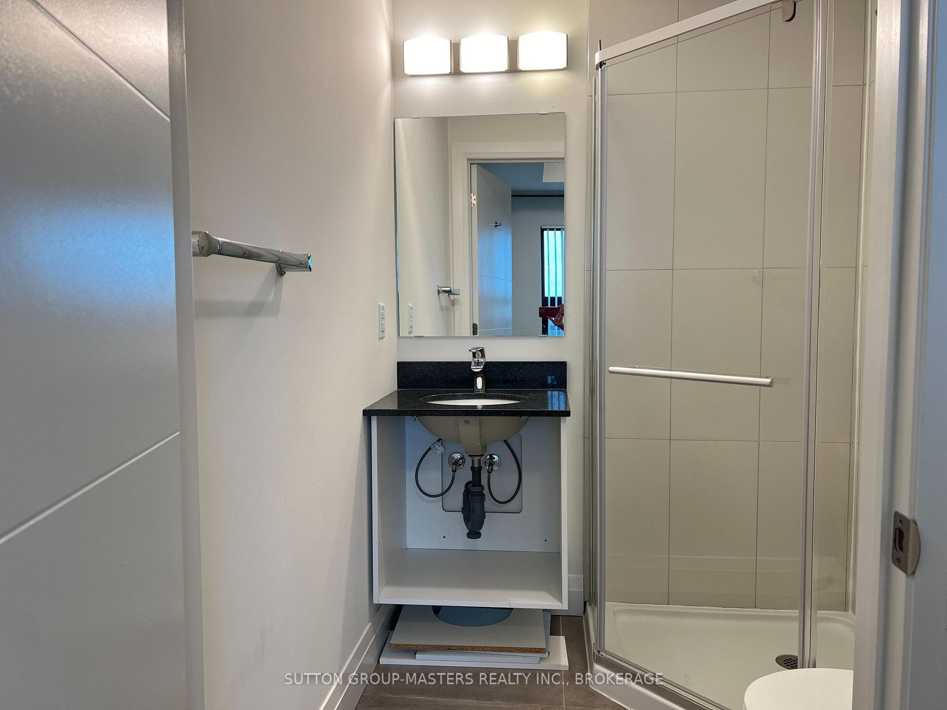 652 Princess Street Unit 830 photo 10