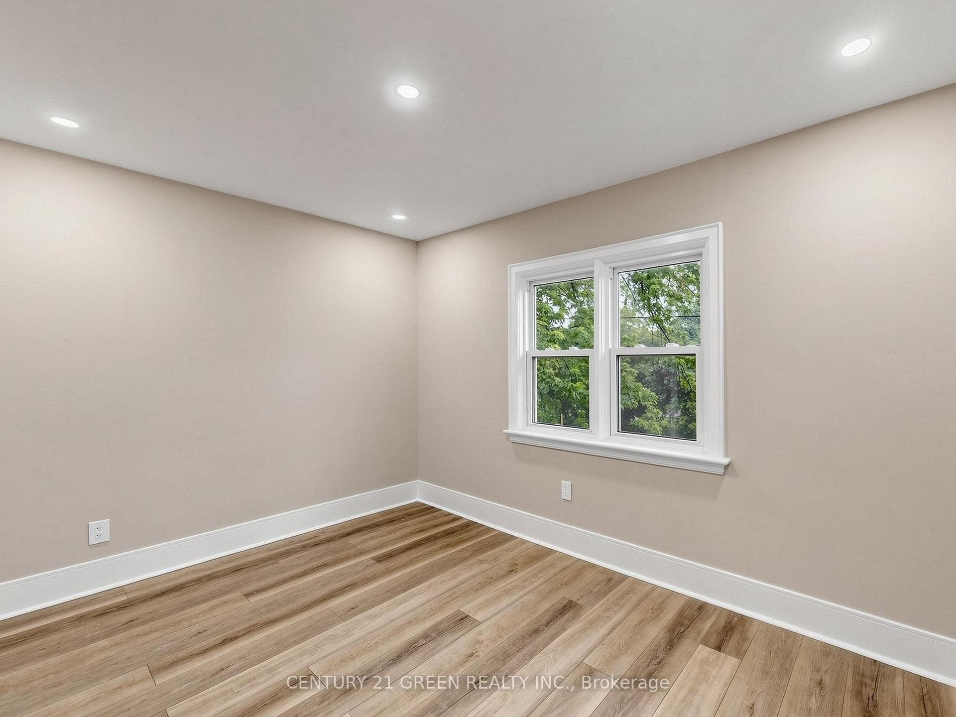 87 Fennell Avenue photo 29
