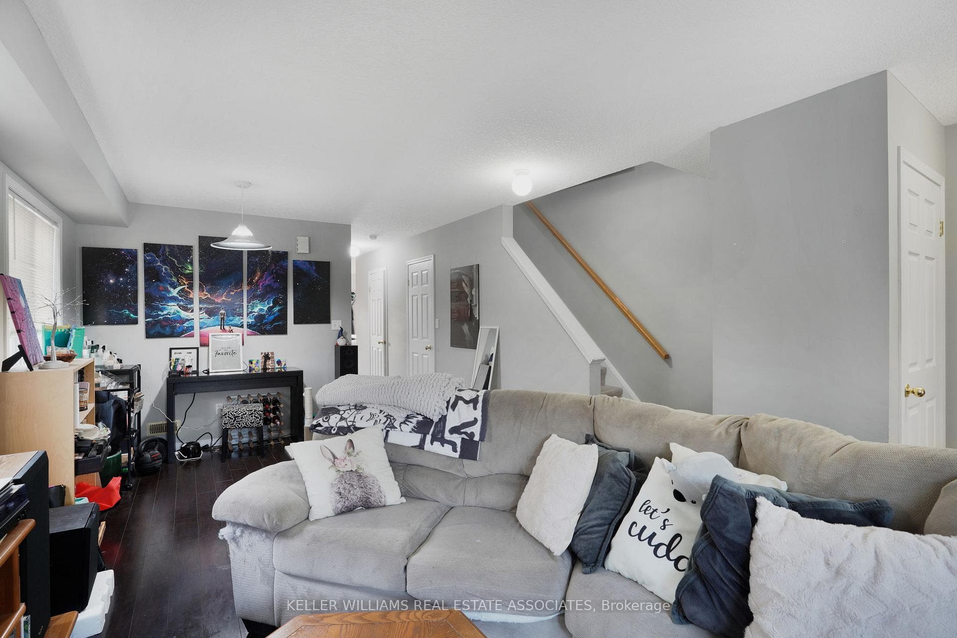 240 Westmeadow Drive Unit #2B photo 3