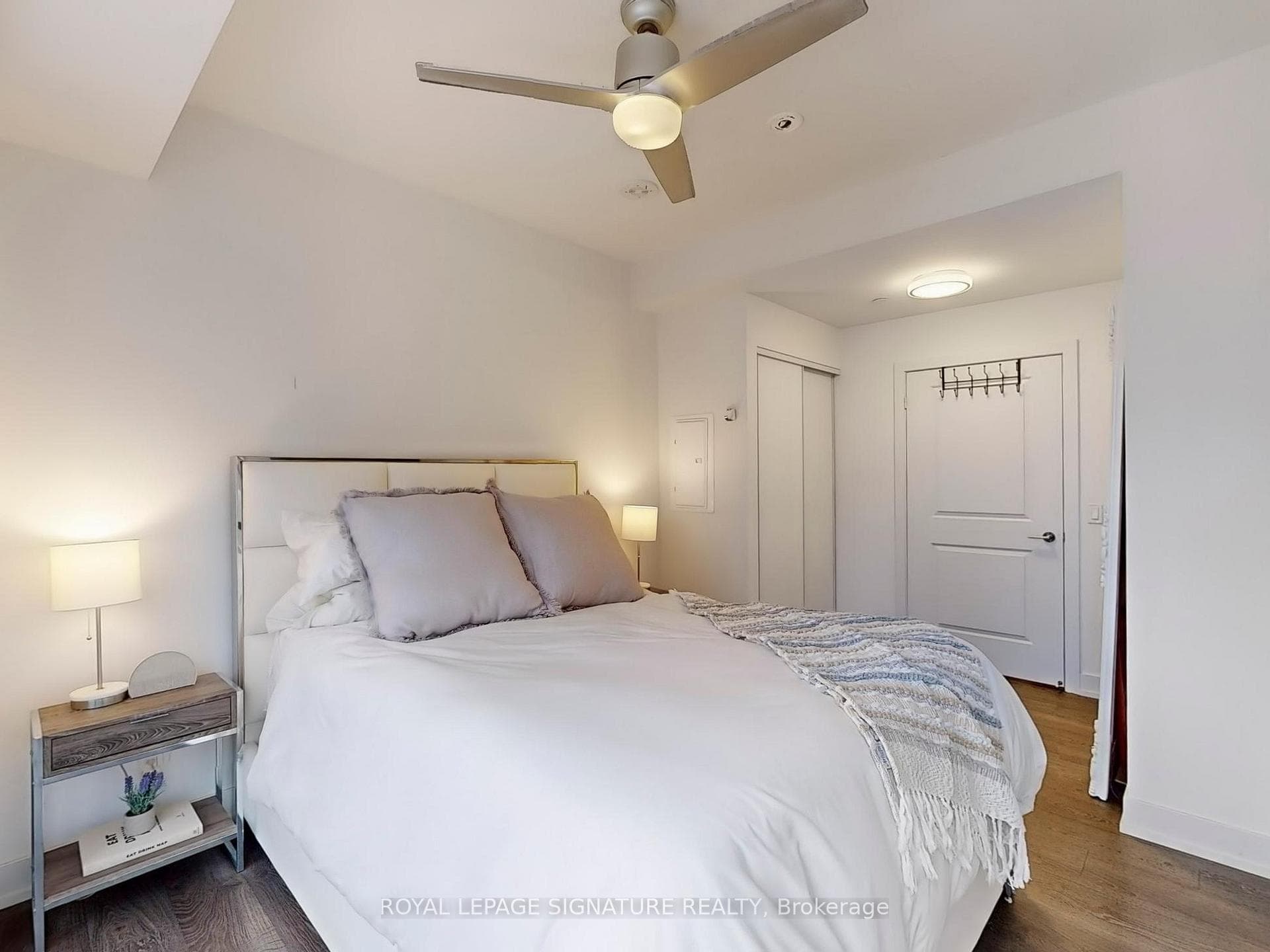 11 Lillian Street Unit 809 photo 20