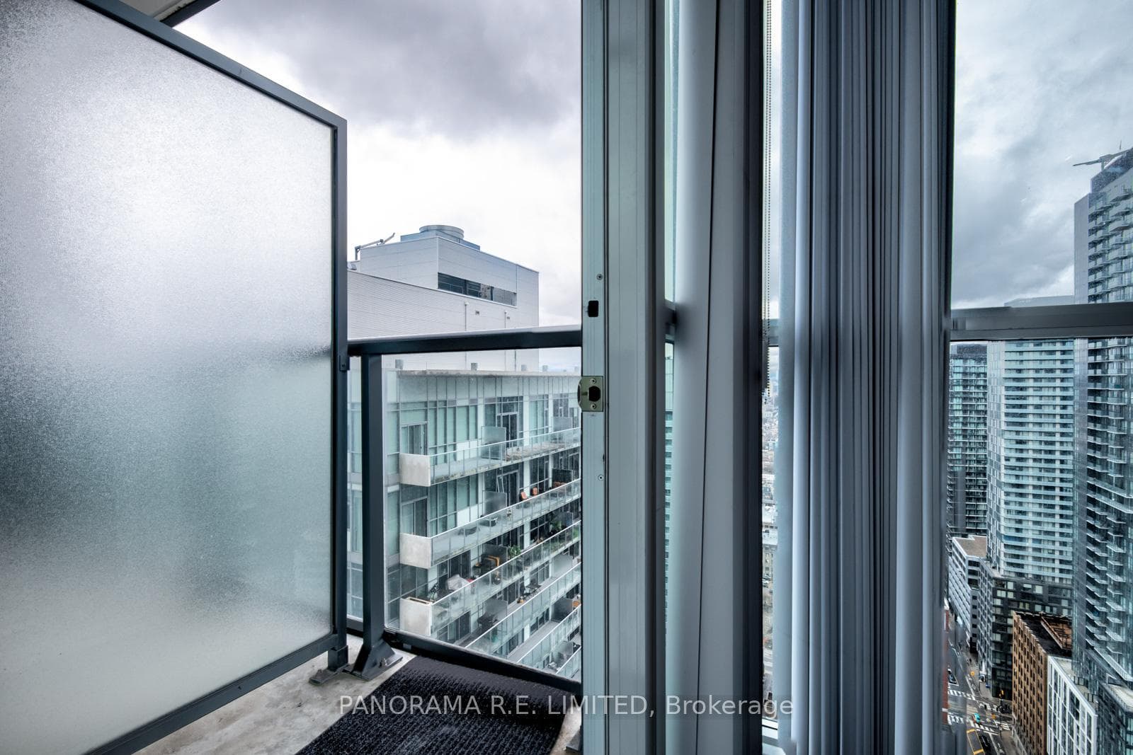 88 Blue Jays Way Unit 3611 photo 15