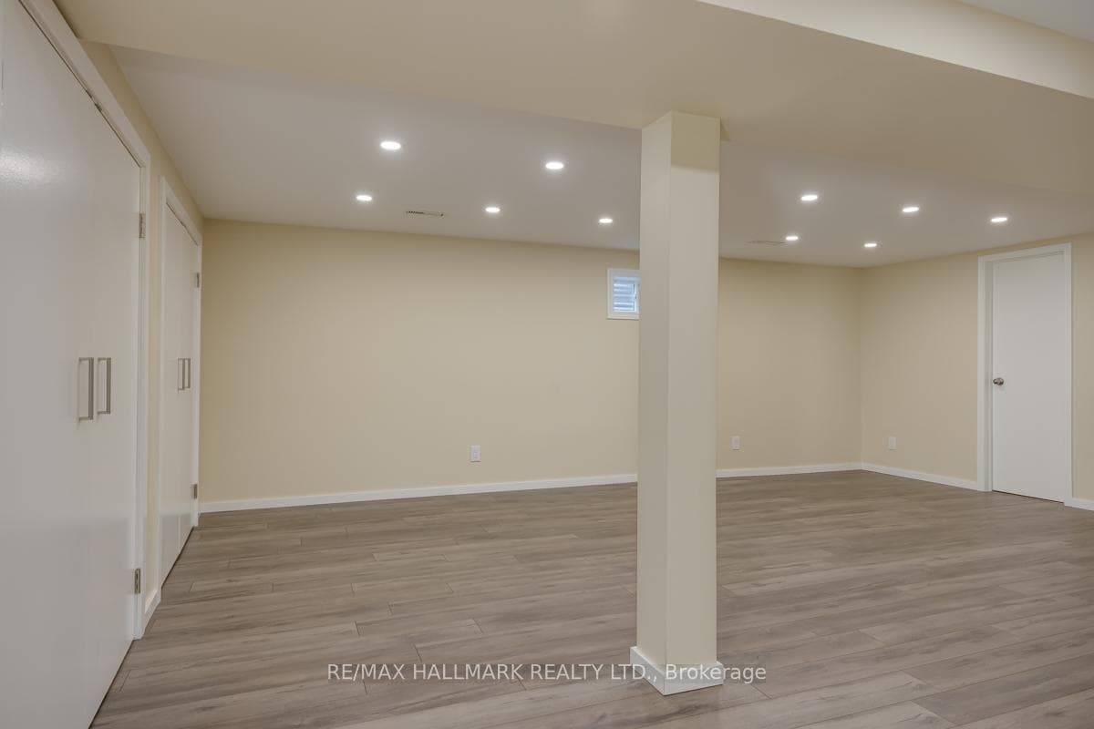 45 Silversted Drive photo 31