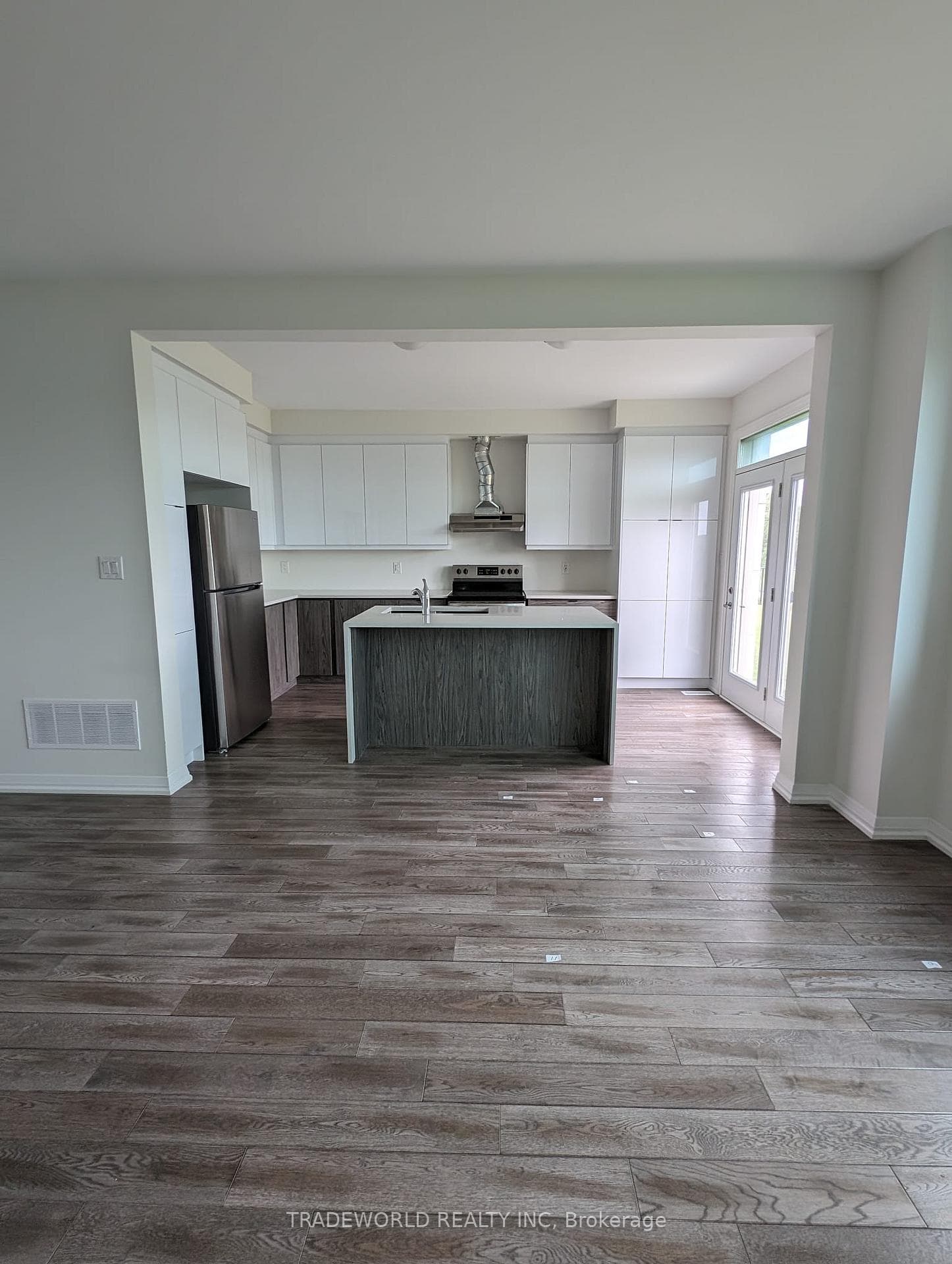 191 Beaverbrae Drive photo 3
