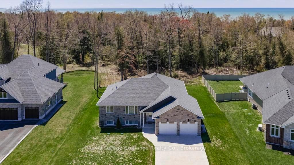 14 Sunset Place photo 39