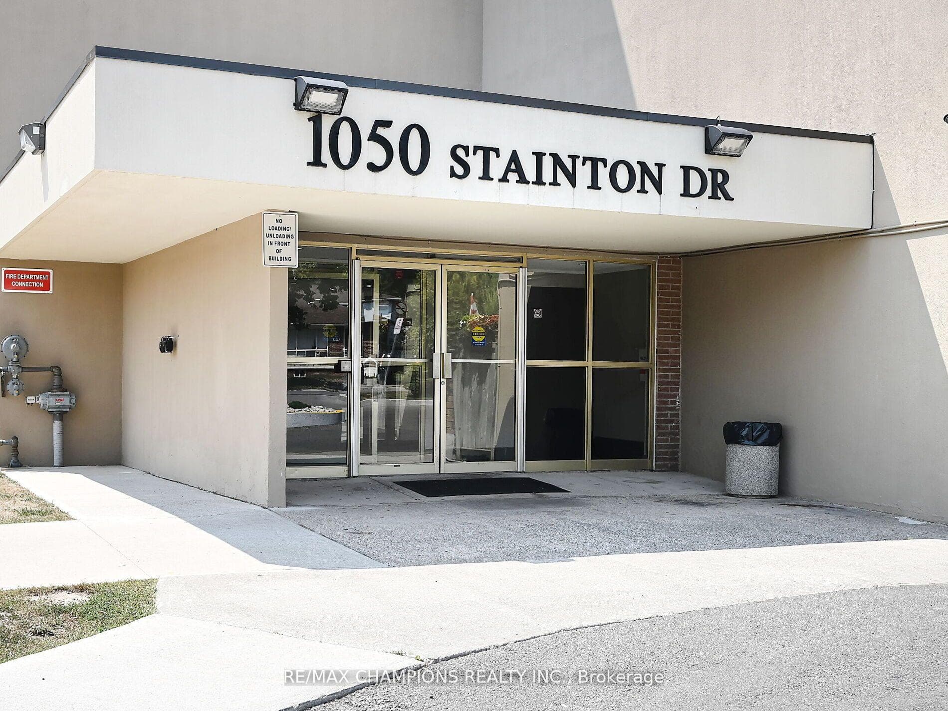 1050 Stainton Drive Unit 112 photo 2