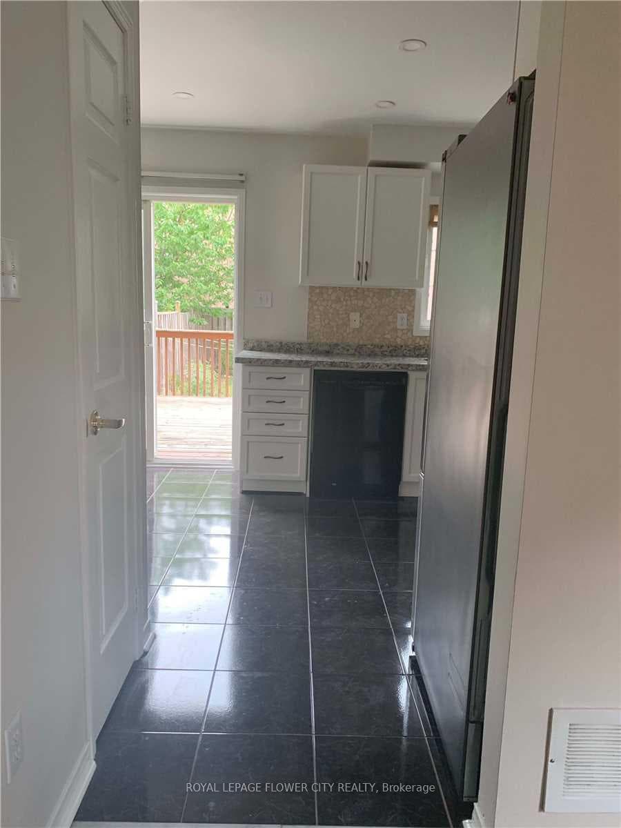 7227 Para Place Unit Upper photo 12