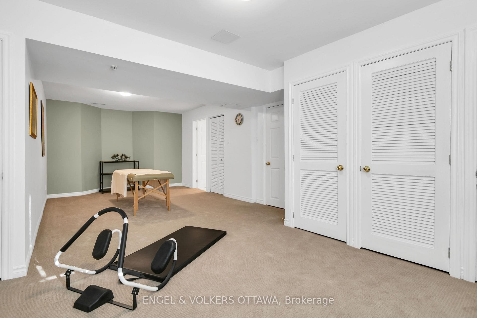 65 Whitemarl Drive Unit 1 photo 32
