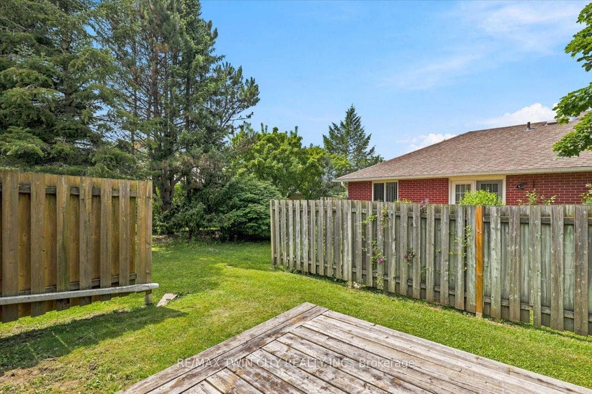 75 Beasley Crescent Unit 14 photo 42