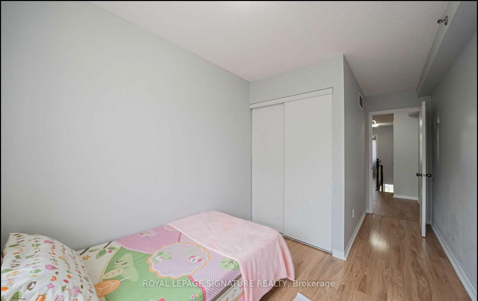 593 Kennedy Road Unit 28 photo 20