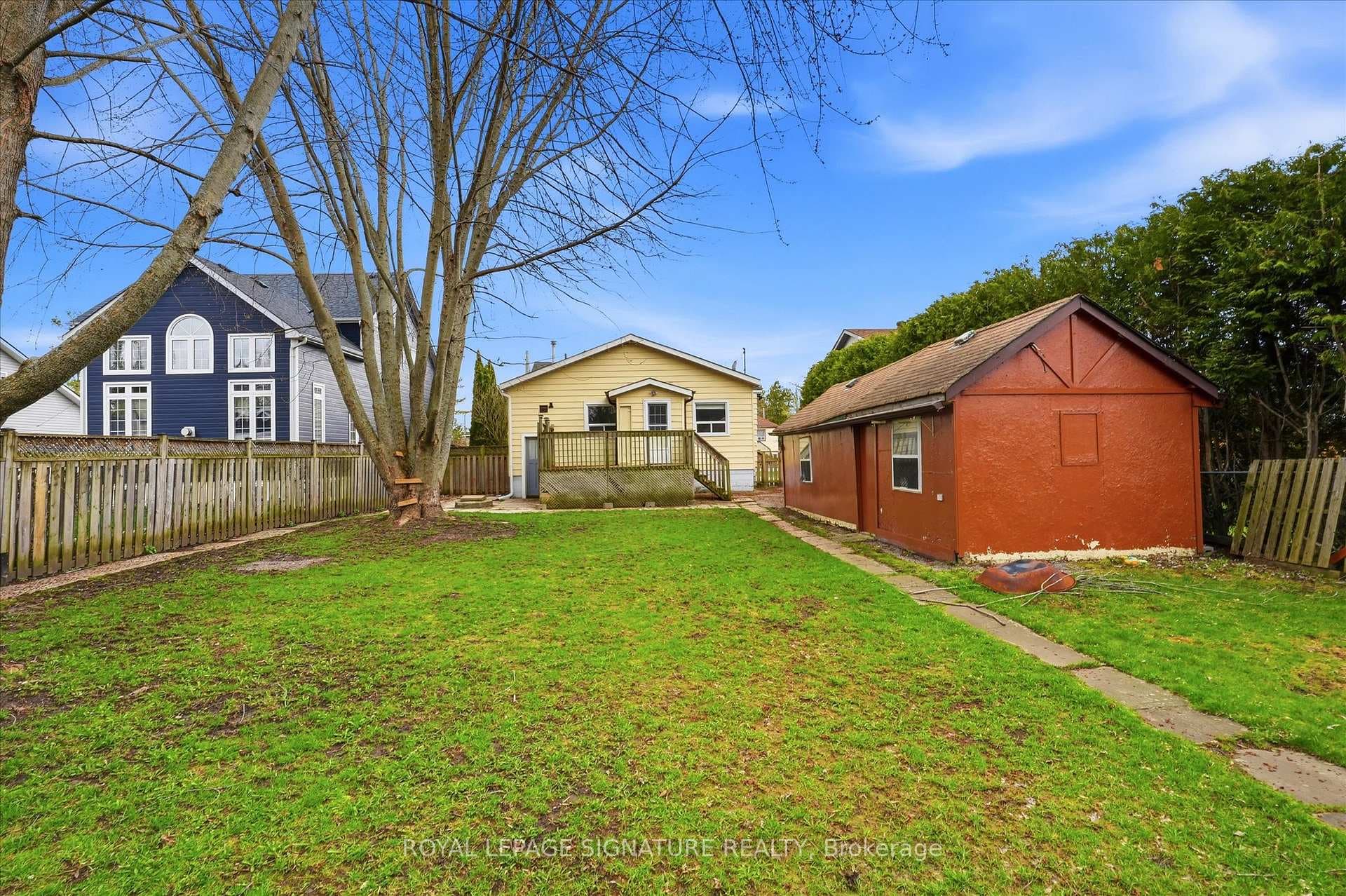 54 Farley Circle photo 30