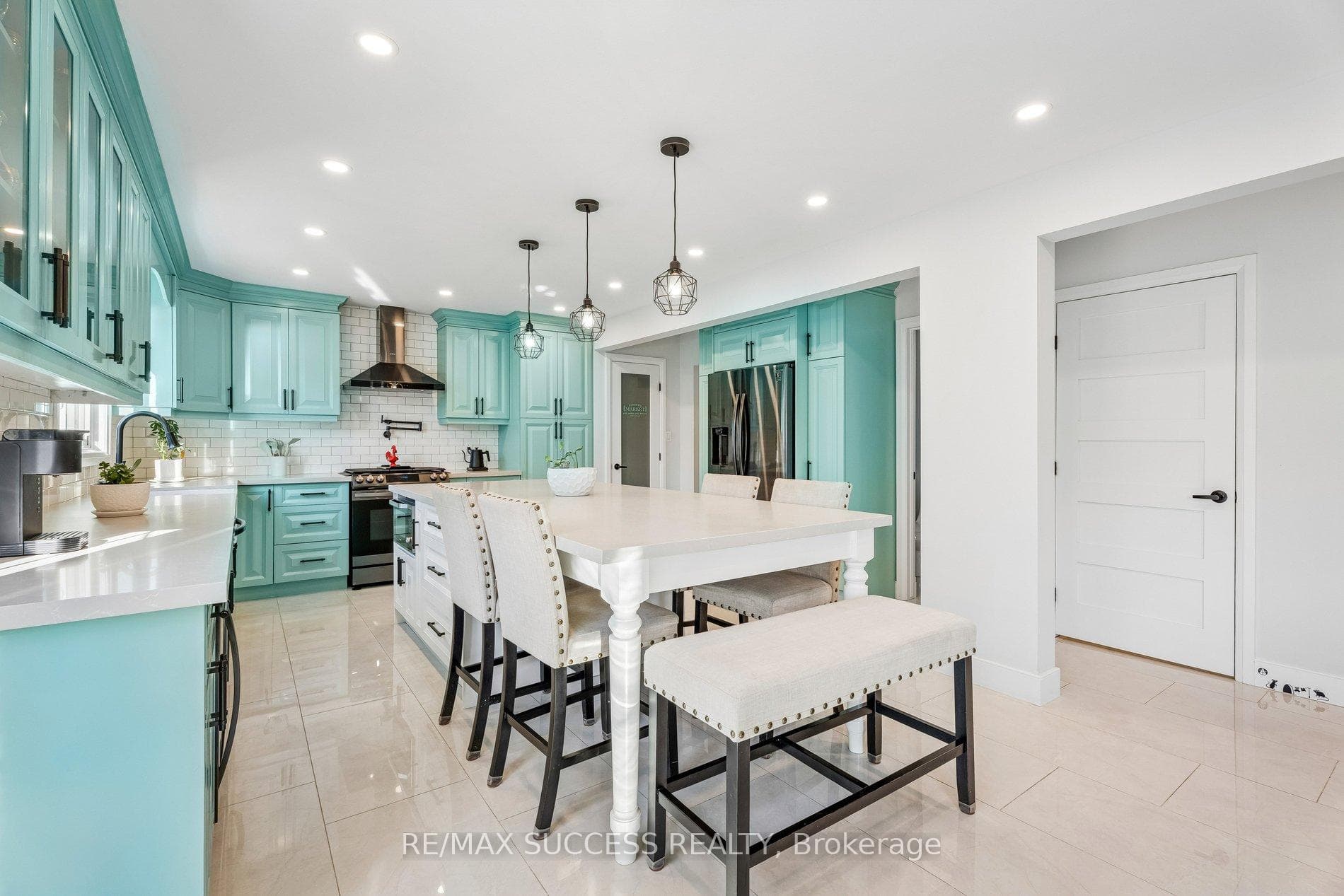 202 Braithwaite Avenue photo 22