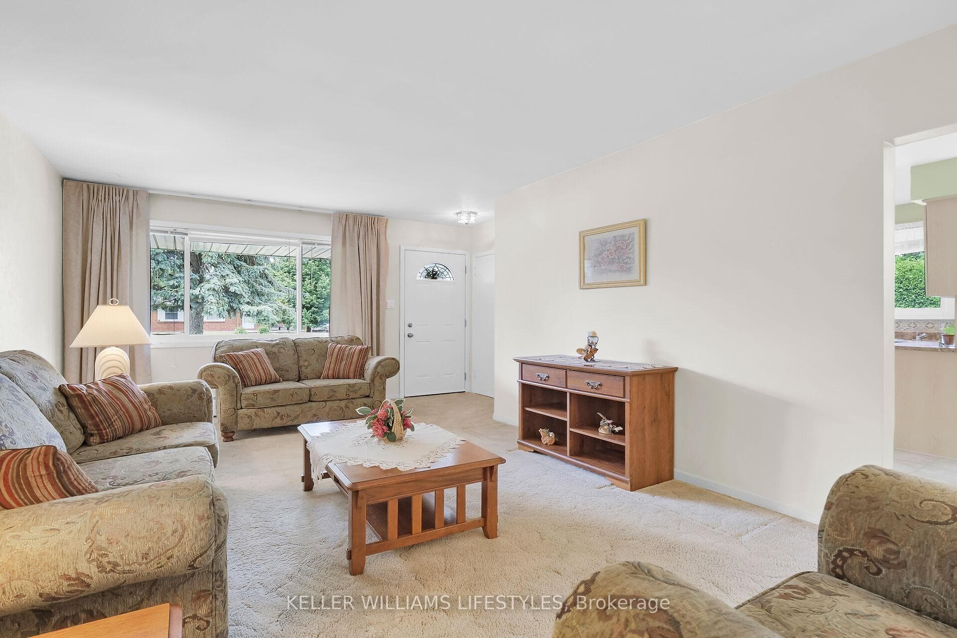 1569 Dale Street photo 8