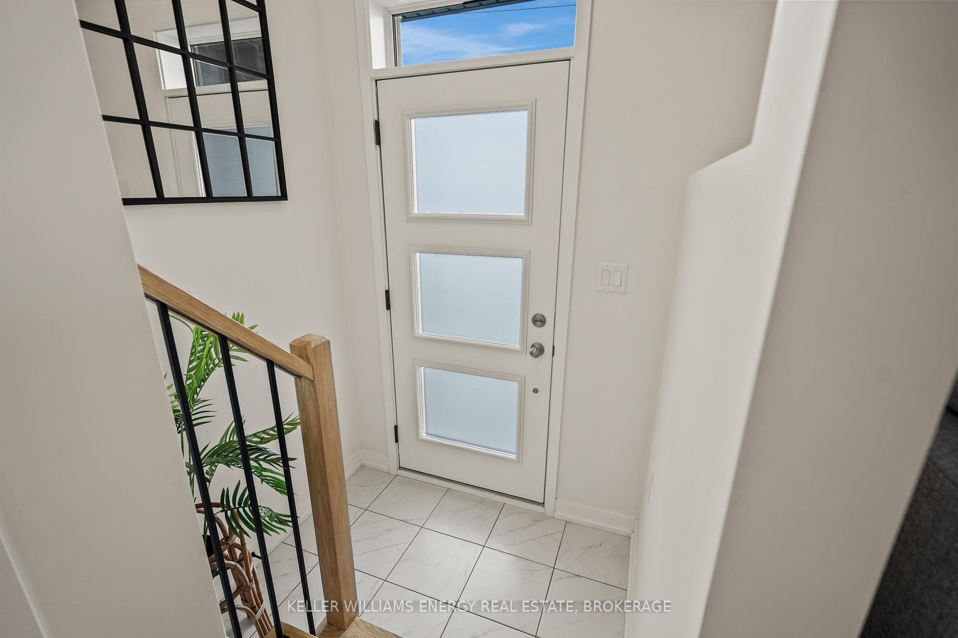 2550 Castlegate Crossing N/A Unit 302 photo 5