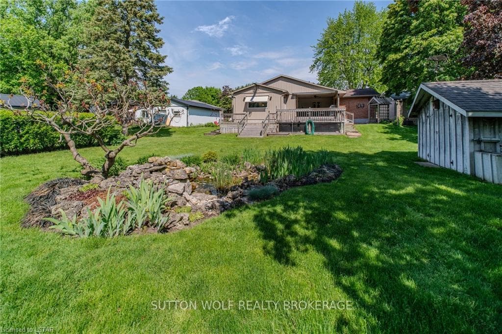 568 DEWAN Street photo 33
