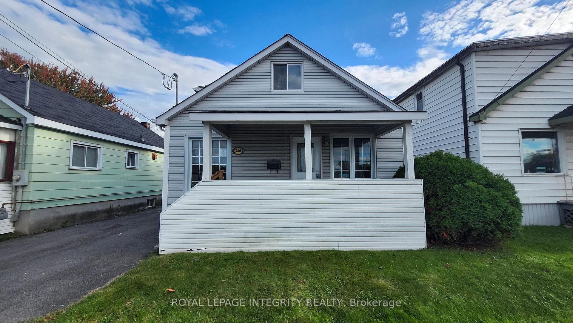 360 9th Street photo 22